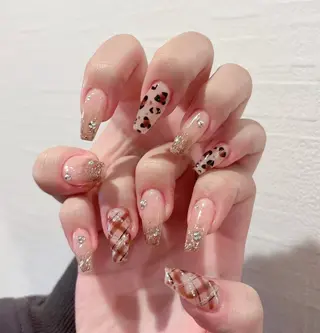 ネイル D-BEAUTY Nailsalonのネイルデザイン