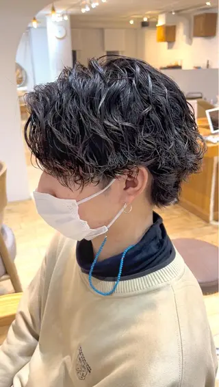 ミディアム パーマ メンズ メンズStylist 山根慧のヘアスタイル