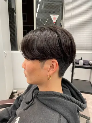 ミディアム 海老澤 玲二のヘアスタイル
