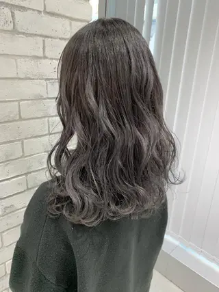 セミロング カラー パーマ ヘアアレンジ filo byFeria渋谷所属・縮毛矯正/美髪 髪質改善/石田幸輔のヘアスタイル