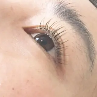 マツエク・マツパ 近藤 美春のネイルデザイン