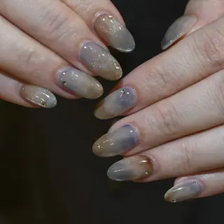 ネイル nuu 栄 / シェアサロン所属・nuu栄 ユキ / 大人ニュアンスのネイルデザイン