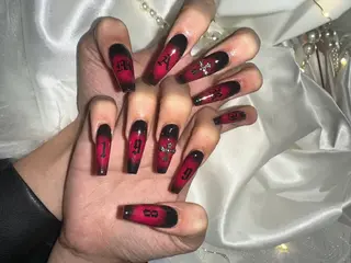 ネイル Nailsalon SKiのネイルデザイン