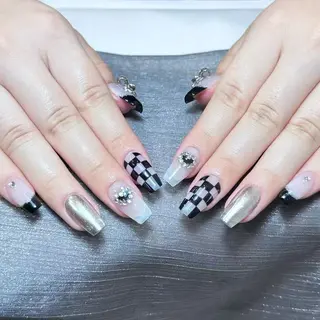 ショート Nail Monsterのネイルデザイン