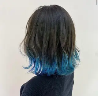 ミディアム アダチ コウスケのヘアスタイル