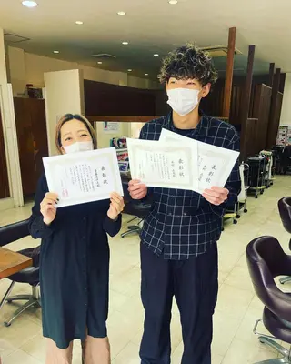 ショート カラー justbeauty CiNQのヘアスタイル