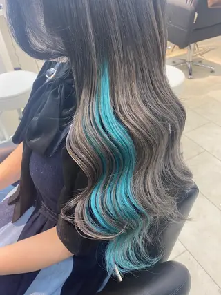 ロング PREss Yuiのヘアスタイル