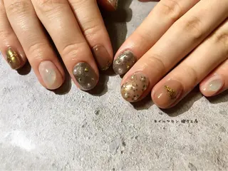 ネイル 伊藤 美里のネイルデザイン