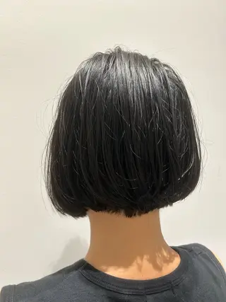 ショート BEAUTRIUM青山所属・カットモデル 飯塚新のヘアスタイル