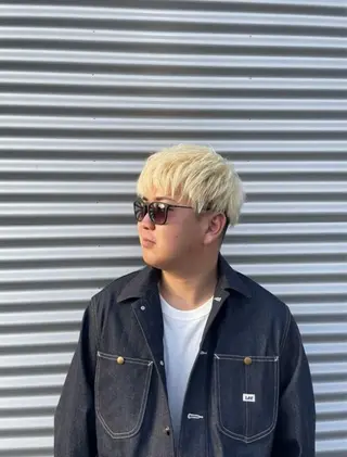 カラー 透明感/ハイトーン /デザインカラー大輝のヘアスタイル