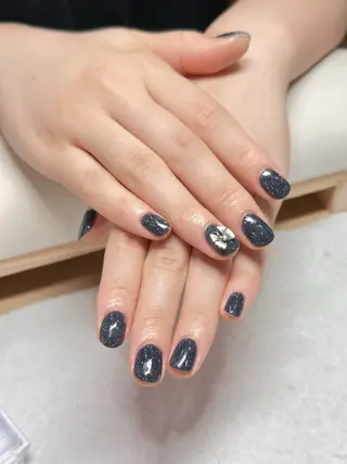 ネイル Y&M  NAIL所属・樺井 アオイのネイルデザイン