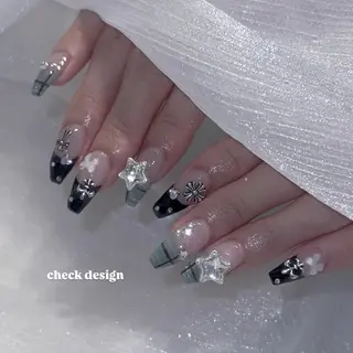 ネイル byeol  nail (ビョルネイル)所属・🌧byeol nail🤍のネイルデザイン