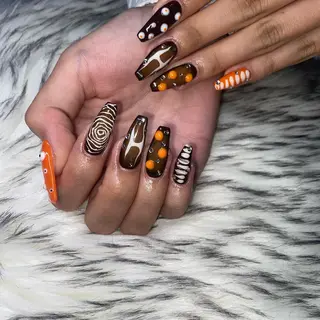 ネイル la vie  Luire所属・la vie Luire ｱｽｶのネイルデザイン