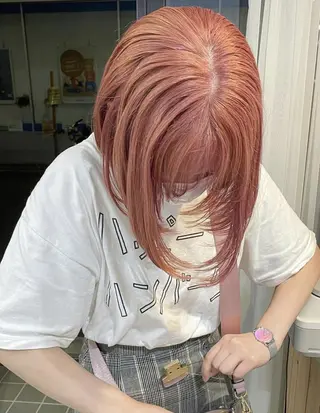カラー wabi【ワビ】所属・manami/ヘア セット/ハイトーンのヘアスタイル