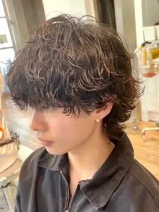 ミディアム パーマ メンズ fifth 渡部竜馬のヘアスタイル