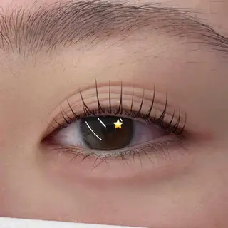 マツエク・マツパ 🕊️mila池袋 /ナガヤマ🕊️のマツエク・マツパデザイン