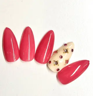 セミロング ネイル RIONnail(リオンネイル)所属・RIONnail Yurikaのネイルデザイン