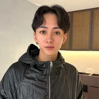 パーマ メンズ Hiroki/韓国 センターパートのヘアスタイル