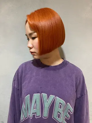 ショート カラー 切りっぱなしボブ 艶カラー🌷江梨🍎のヘアスタイル