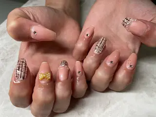 ネイル Roi〈ロワ〉 Minakoのネイルデザイン