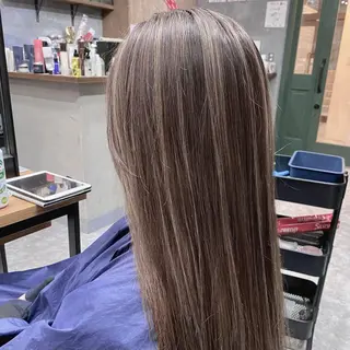 ロング カラー Root所属・加藤 琢也のヘアスタイル