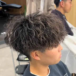 パーマ メンズ イケメン製造機 🔥上原沙羅🔥のヘアスタイル