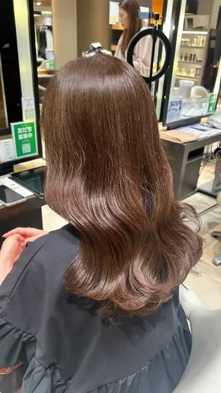 ロング ホリオ チヒロのヘアスタイル