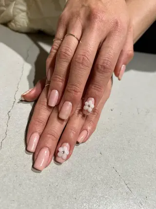 ネイル zirnail所属・zir  nail 🕊️💗RIOのネイルデザイン