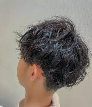 ミディアム パーマ メンズ メンズパーマ 赤司 泰樹のヘアスタイル