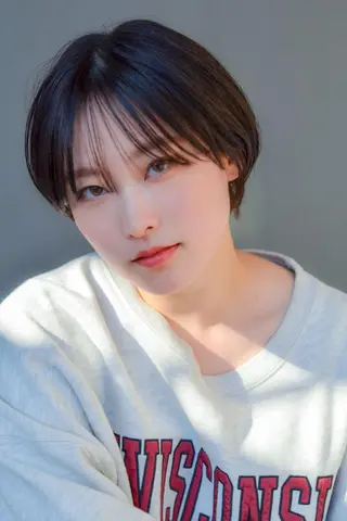 ショート ブリーチなし透明感 カラー✨横山 佳希のヘアスタイル