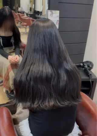 ロング カラー yuzua/暖色 透明感カラーのヘアスタイル