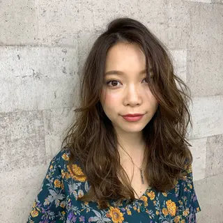 ロング パーマ 杉原 悠司のヘアスタイル