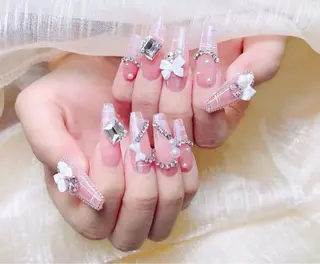 ネイル MARHCHU NAILのネイルデザイン