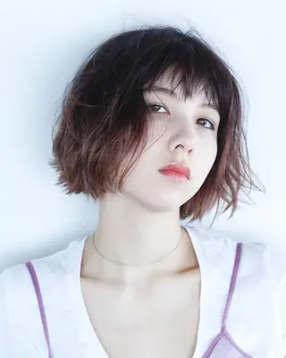 ショート カラー パーマ conne& ririのヘアスタイル