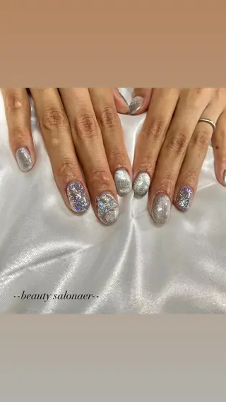 ネイル デコパーツが得意♪ ネイル/眉毛/エステの眉毛・アイブロウイメージ