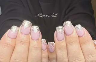 ネイル 市川 麻衣子のネイルデザイン