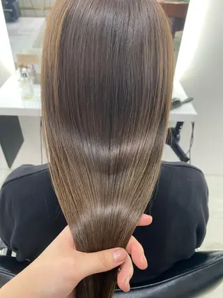 セミロング aoi ♡グレージュ ・ベージュカラーのヘアスタイル