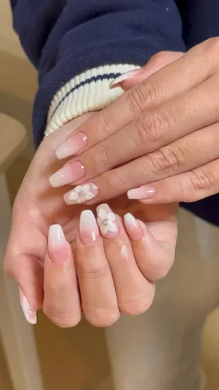 ネイル ネイルサロン Vie+のネイルデザイン