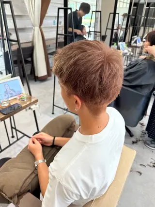 ショート カラー メンズ 髪質改善AUSTIN登戸所属・野村 一花 / 暖色 カラー / Wカラーのヘアスタイル