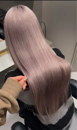 ロング アンナ🦋海外ヘア バレイヤージュのヘアスタイル