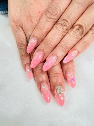 ネイル ユリシスネイル 担当近藤のネイルデザイン