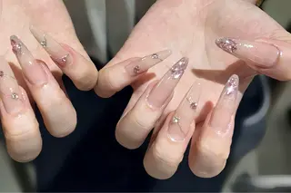 ネイル LEDアイラッシュ ∩_∩アオイのマツエク・マツパデザイン