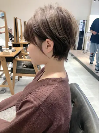 ショート カラー 🌟イメチェン美容師 🌟清水 大輝のヘアスタイル