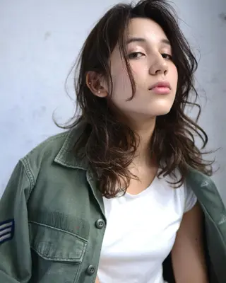 ミディアム セミロング カラー パーマ Mira 代表 SEKIのヘアスタイル