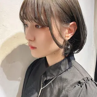 ショート カラー パーマ ヘアアレンジ メンズ キッズ ネイル マツエク・マツパ 暖色系/透明感 治野心のヘアスタイル