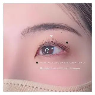 マツエク・マツパ GALLARIA Elegante所属・松下 海月のマツエク・マツパデザイン