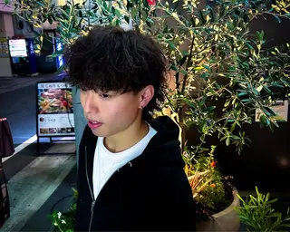 ミディアム カラー パーマ メンズ 池田 海斗のヘアスタイル