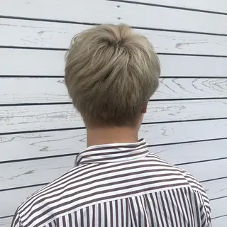 ショート カラー CREAPY所属・CREAPY　日向野 利菜のヘアスタイル