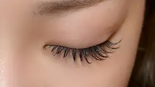 マツエク・マツパ meguru／マツパ ／マツエク／束感のマツエク・マツパデザイン