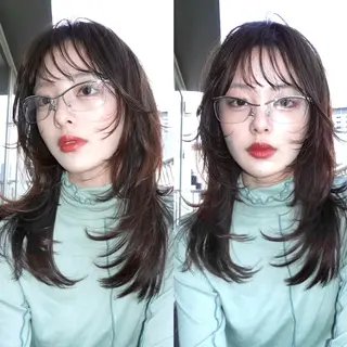 ロング カラー レイヤーカット ダブルカラーのヘアスタイル